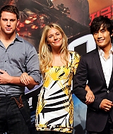 Filename=021.jpg
Filesize=1047KiB
Dimensions=2000x1371
Date added=Jul 15, 2020 021.jpg