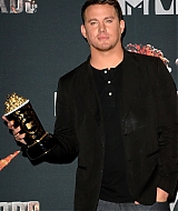 Filename=242.jpg
Filesize=987KiB
Dimensions=1333x2000
Date added=Jul 17, 2020 242.jpg