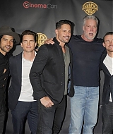 Filename=200.jpg
Filesize=351KiB
Dimensions=2000x1478
Date added=Dec 07, 2021 200.jpg
