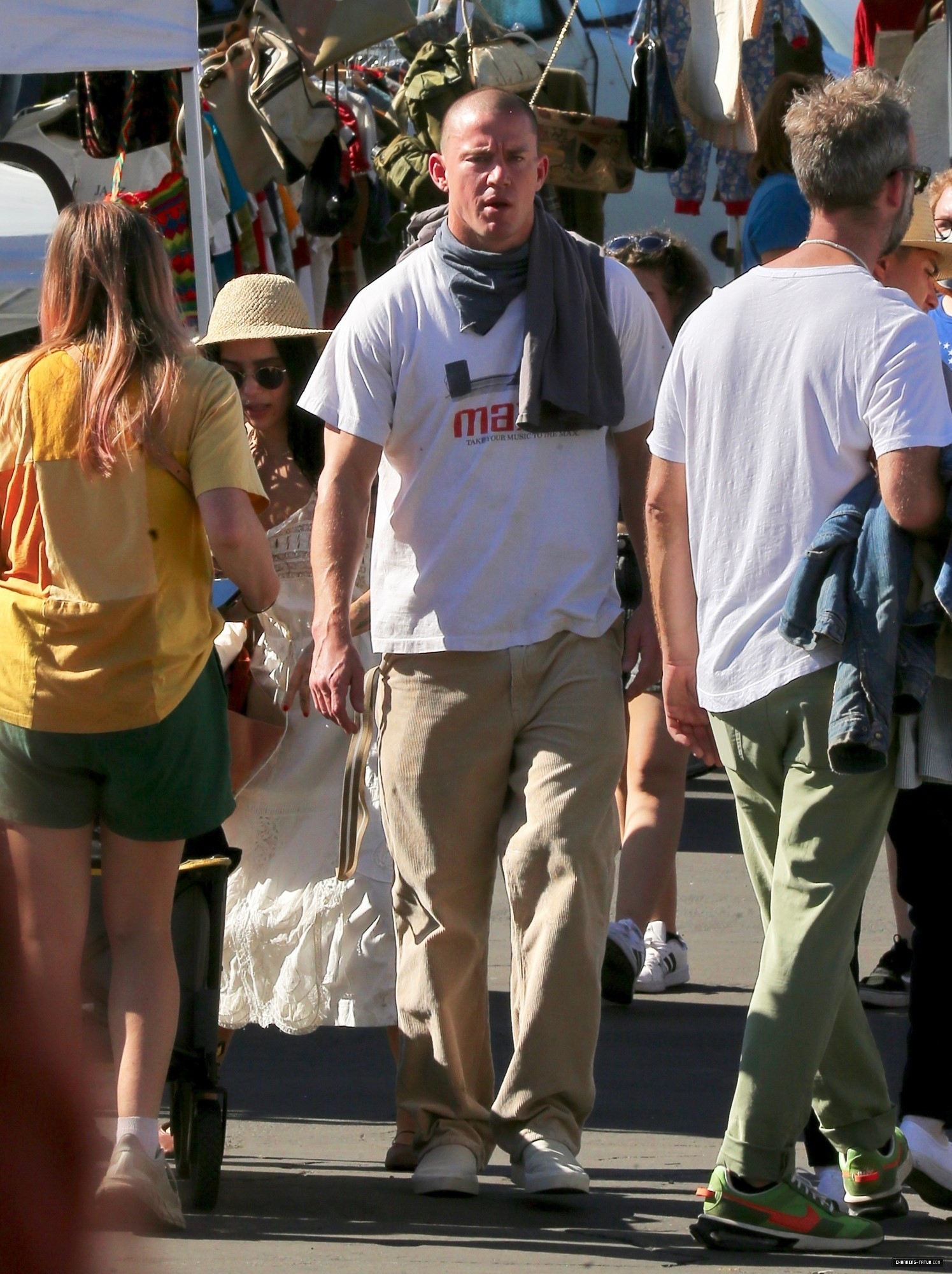 169.jpg
